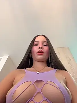 MiaJacksonn online show from April 24, 5:48 pm