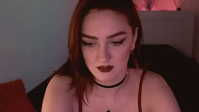 LilyFarey online show from December 13, 7:53 pm