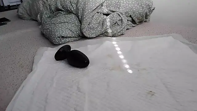 Snapshot of Fist-my-ass chatting on March 21, 11:55 am Fist-my-ass online show from March 21, 11:55 am