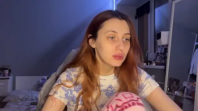 Uniarten online show from December 14, 6:34 pm