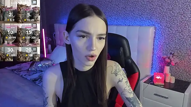 SophieCatty online show from February 28, 8:31 am