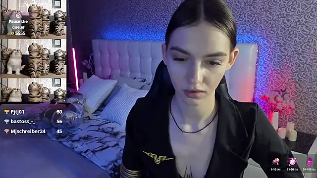 SophieCatty online show from March 10, 6:01 pm