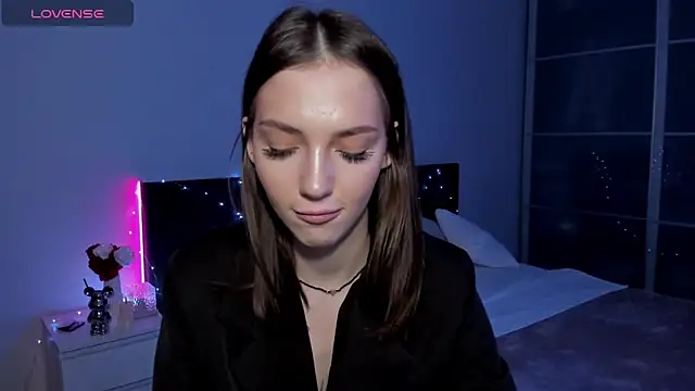 Snapshot of SophieCatty chatting on May 3, 12:44 pm SophieCatty online show from May 3, 12:44 pm