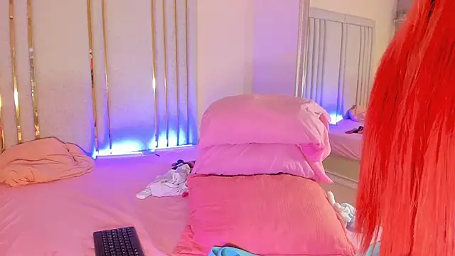 Snapshot of Saekohofman chatting on February 10, 4:19 am Saekohofman online show from February 10, 4:19 am