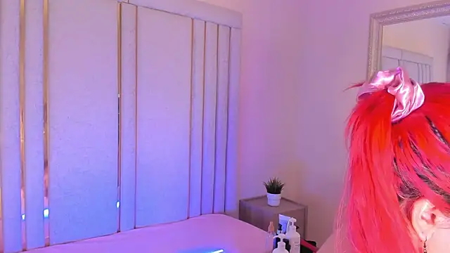 Snapshot of Saekohofman chatting on November 24, 4:12 am Saekohofman online show from November 24, 4:12 am