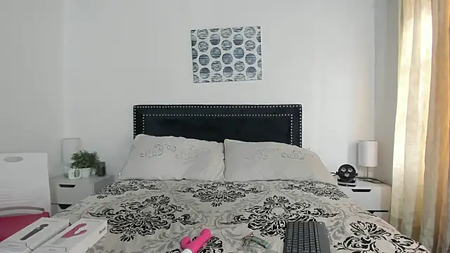 ZulyMichels online show from January 15, 12:25 pm