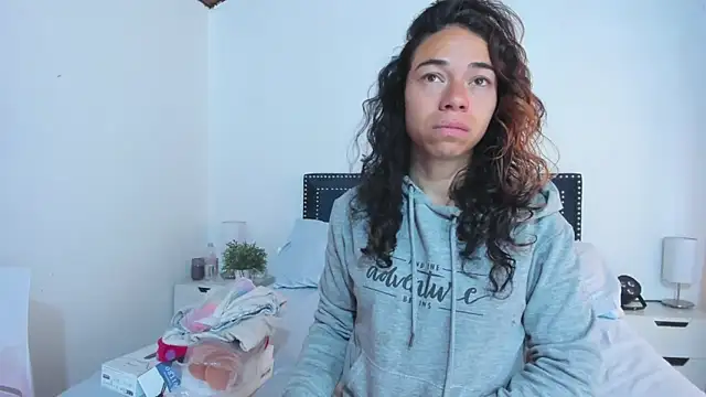 ZulyMichels online show from February 11, 12:48 pm