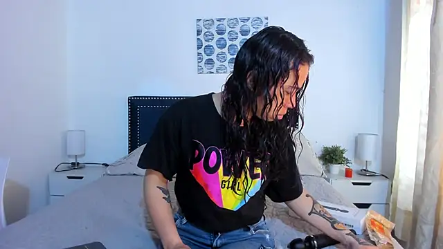 ZulyMichels online show from November 18, 12:42 pm