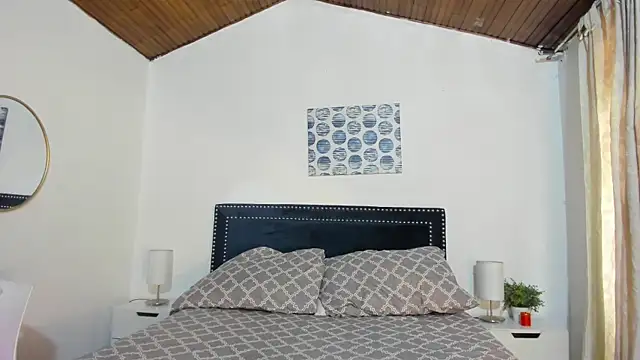 ZulyMichels online show from February 4, 12:22 pm