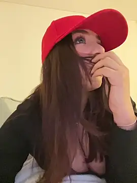 Snapshot of marcimaa chatting on March 14, 11:22 pm marcimaa online show from March 14, 11:22 pm