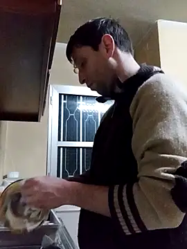 Snapshot of White_rabbit_ chatting on February 3, 9:29 pm White rabbit  online show from February 3, 9:29 pm