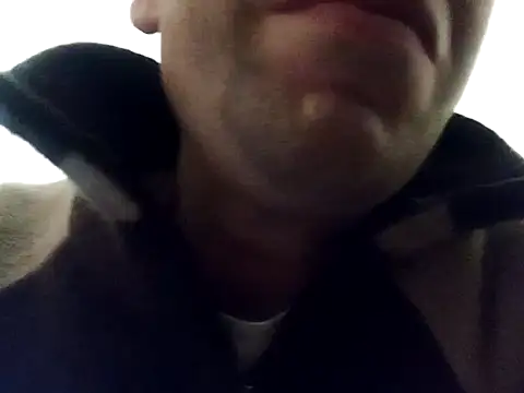 Snapshot of White_rabbit_ chatting on February 5, 2:37 pm White rabbit  online show from February 5, 2:37 pm