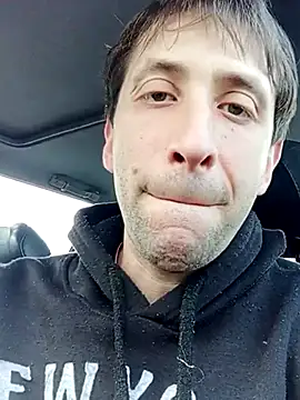 Snapshot of White_rabbit_ chatting on March 9, 9:46 pm White rabbit  online show from March 9, 9:46 pm