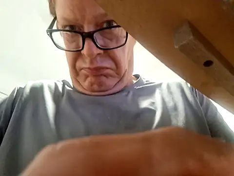 Razorhoof767 online show from October 2, 8:10 am