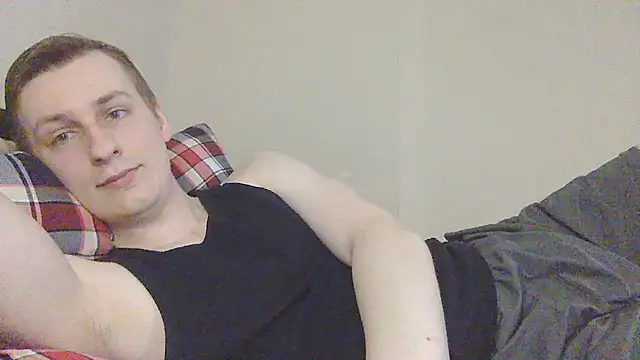 Snapshot of your_andy chatting on May 16, 5:48 am your andy online show from May 16, 5:48 am
