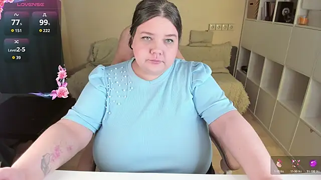 PlumPie online show from April 30, 4:24 pm