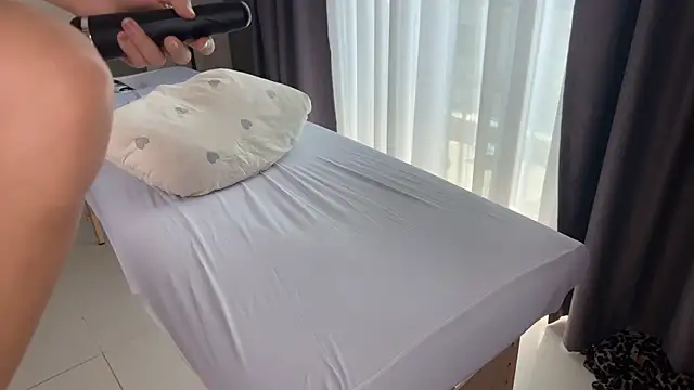 Eva Nathan online show from January 29, 5:19 am