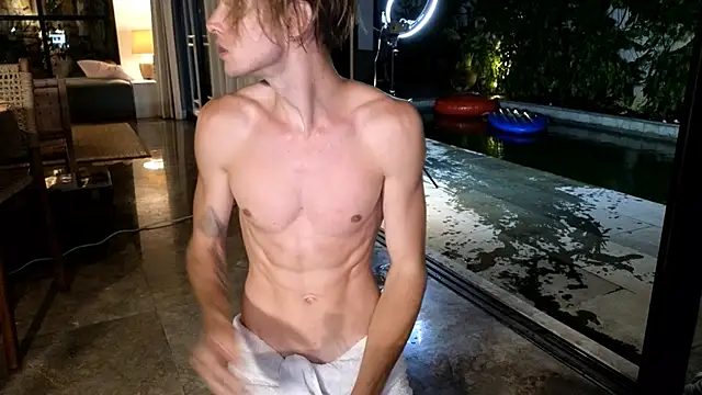 Snapshot of Cryptikov chatting on February 19, 1:39 pm Cryptikov online show from February 19, 1:39 pm