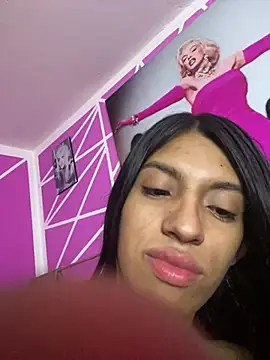 Ortegakim online show from February 8, 9:15 pm