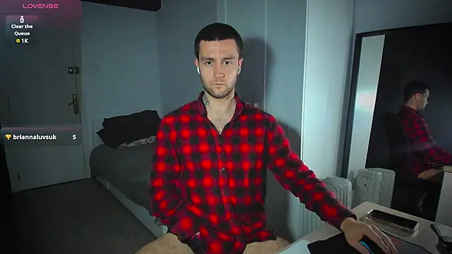 HonestAndrew online show from February 15, 7:06 am