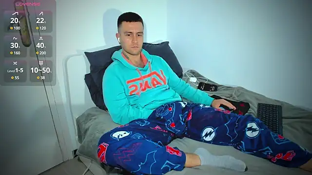 HonestAndrew online show from February 26, 7:27 pm