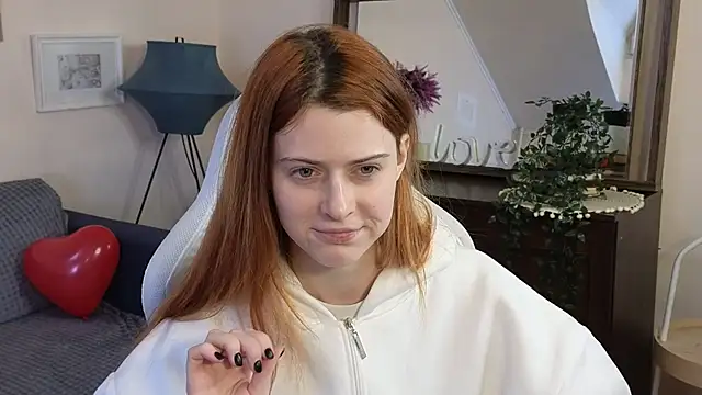 doll lesli online show from February 12, 2:10 pm