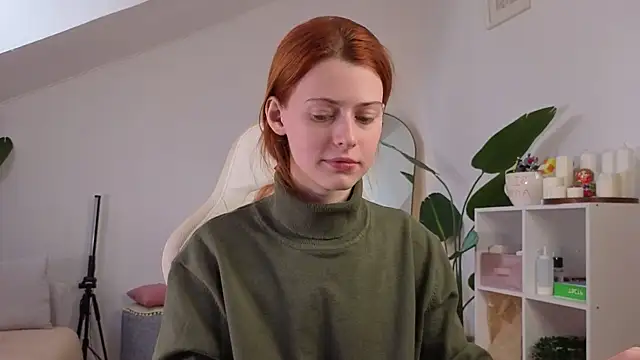 doll lesli online show from October 17, 9:34 am