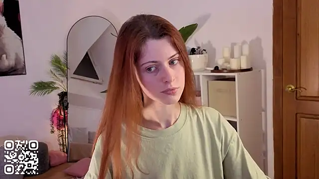 doll lesli online show from April 19, 6:10 pm