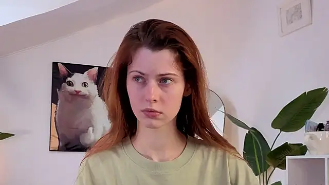 doll lesli online show from April 21, 12:55 pm