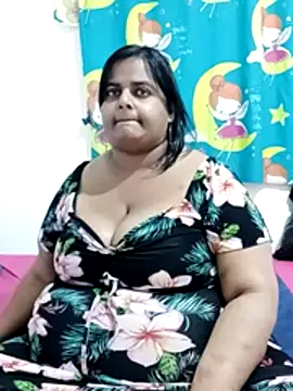 SusanaEshwar online show from April 6, 7:59 pm