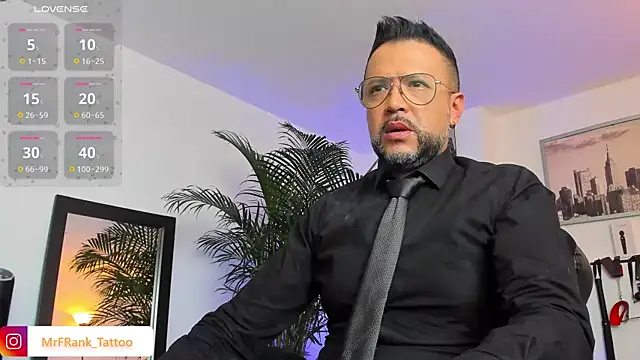 MrFrank tattoo online show from January 13, 1:49 pm