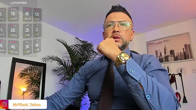 MrFrank tattoo online show from January 18, 12:47 pm