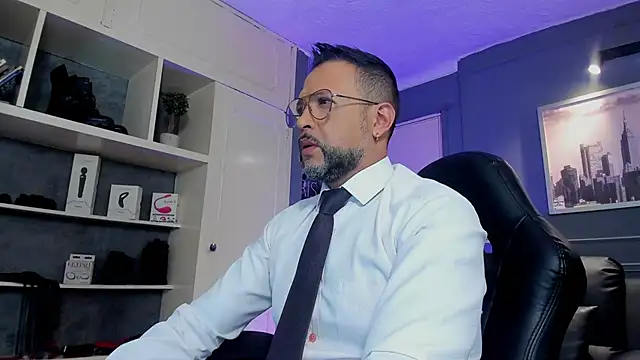 MrFrank tattoo online show from September 17, 12:07 pm