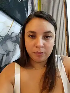 LizzRouse online show from October 30, 9:37 pm