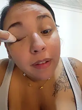 LizzRouse online show from March 29, 10:48 am