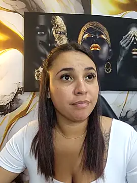 Snapshot of LizzRouse chatting on August 1, 8:30 pm LizzRouse online show from August 1, 8:30 pm