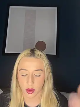 Strongqueen online show from February 2, 10:39 pm