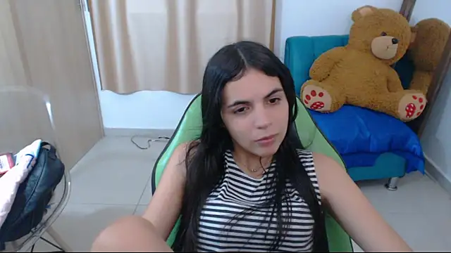  elenna online show from February 25, 5:25 pm