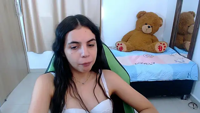  elenna online show from March 17, 6:11 pm