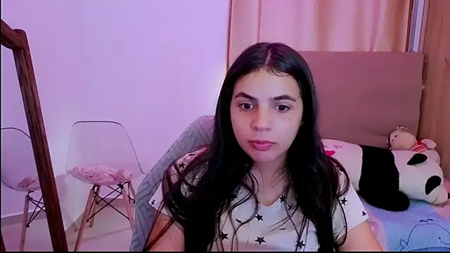  elenna online show from April 21, 6:23 pm