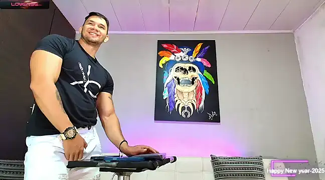 GendersonFit online show from February 8, 1:44 pm