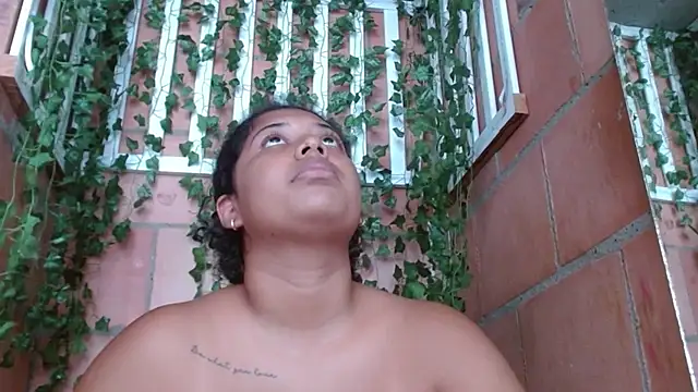 belindathompson online show from January 16, 6:06 pm