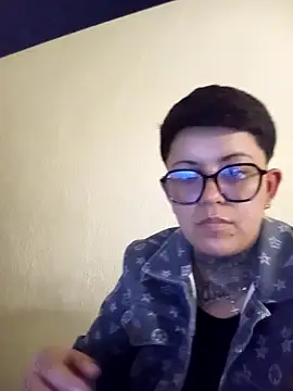 thebestclit777 online show from March 1, 4:36 am