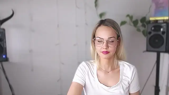 LexiexPlay online show from January 7, 11:26 am