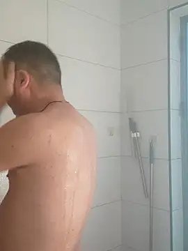 guozuo online show from March 25, 12:55 pm