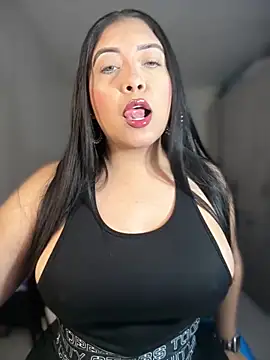 cami ortiz   online show from December 17, 4:40 am