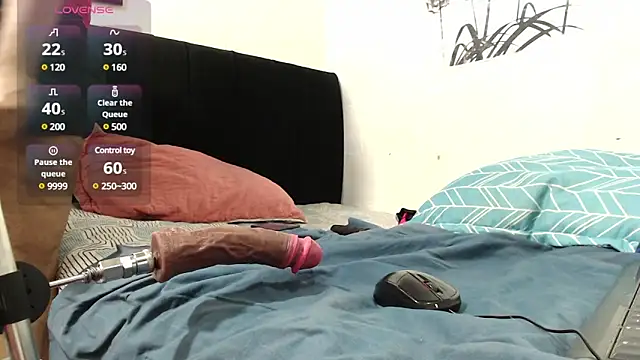 Snapshot of Kattara_Becky_ chatting on December 13, 5:16 am Kattara Becky online show from December 13, 5:16 am