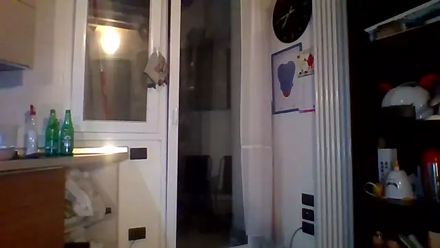 Snapshot of woww791 chatting on September 22, 6:32 pm woww791 online show from September 22, 6:32 pm