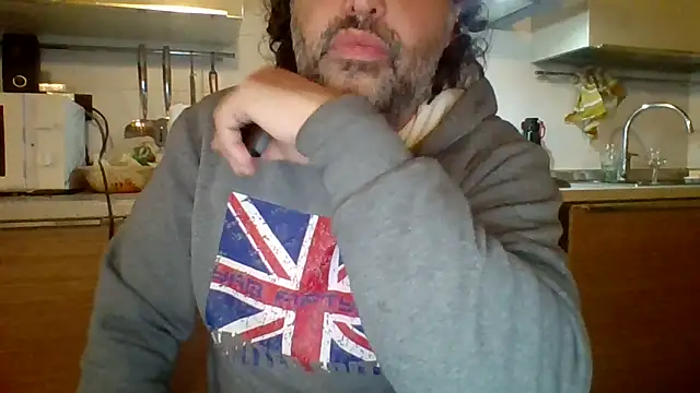 Snapshot of woww791 chatting on October 20, 7:14 pm woww791 online show from October 20, 7:14 pm