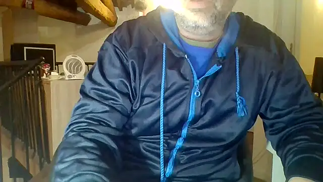 woww791 online show from November 18, 7:40 pm